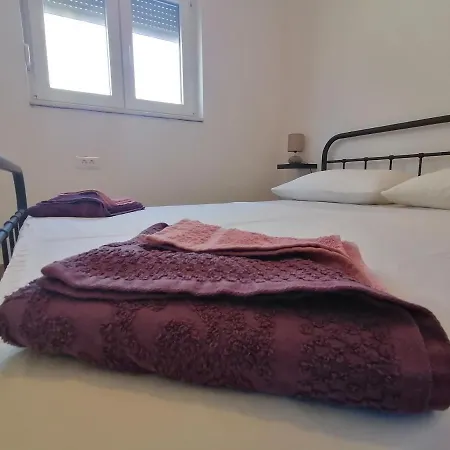 Marta 3 Bedrooms, 2 Baths And Pool Apartment