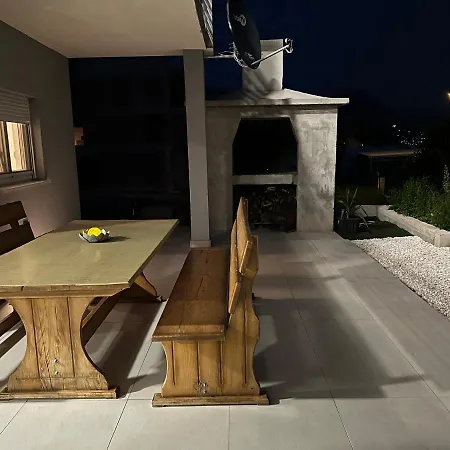 Marta 3 Bedrooms, 2 Baths And Pool
